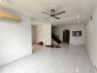 2-storey-Terraced-House-for-sale-Kota-Kemuning-Selangor-1