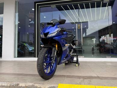 2022 Yamaha R15 ( 26K KM & 99% LIKE NEW) Full Loan