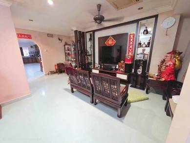 (Well Kept✅), Double storey house, Taman Intan Baiduri,Selayang,Kepong