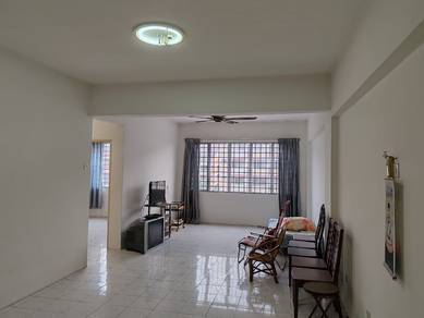 1st Floor 4 Rooms Shop Apt near Amerin Mall Impian Indah Balakong