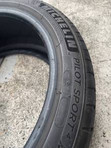 Used Tayar 235/40/18 Michelin PS4 2biji 4423y