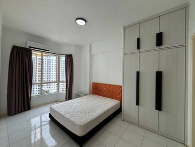 Gold Coast @ Queensbay FOr Rent ! Nice Refurbished Unit !