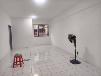 1st Floor Walk up Apatment at Taman Kasturi Bt 11 Cheras Balakong