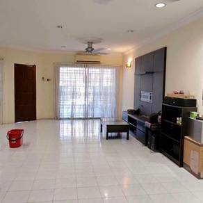 KLANG Taman Sage 2 Storey House For Sale GATED GUARDED Kitchen Cabinet