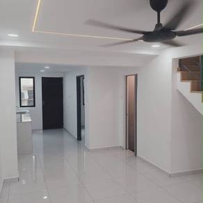 Below Market / Johor Jaya / 双层廉价屋 / 3Bed 2Bath / Fully Renovated