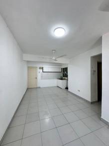 Centrio Avenue . 1 Car Park Renovated Unfurnished  Gelugor