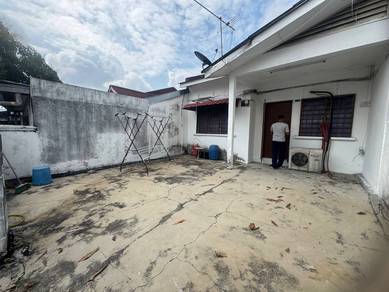 FOR SALE: Single Storey Terrace Bandar Kinrara Jalan BK 1 Puchong
