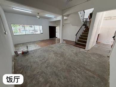 Taman Berlian Biru Kluang Double Storey Terrace House Original Unit
