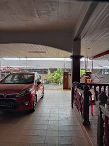 Semi D Setingkat | Landsize 3,864 Sqft | Renovated | Sg Kob