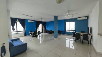 Woodsbury Suites