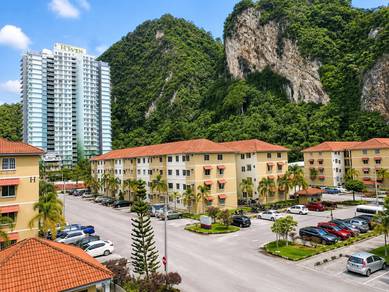 Permai Lake View Apartment for Rent