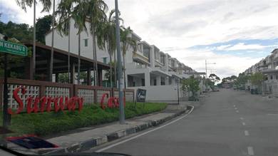 3-Storey Terrace Sunway Cassia At Batu Maung near 2nd bridge,Bare Unit