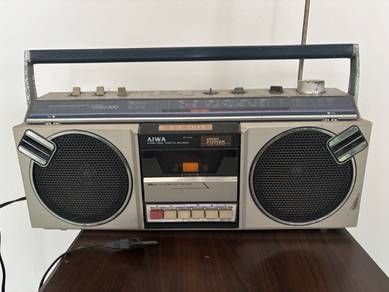 Aiwa radio cassette player