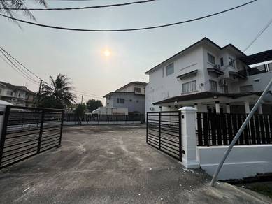 Townhouse-for-sale-Cheng-Melaka