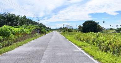 Telaga Air Trombol 1st Lot Land For Sale Or Future Investment
