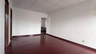 3 Bedroom Flat Seksyen 8 Shah Alam 