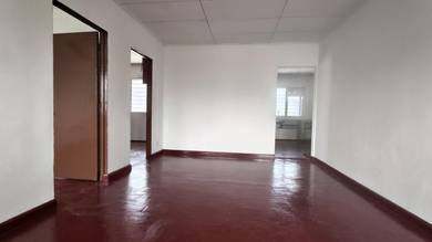 3 Bedroom Flat Seksyen 8 Shah Alam 