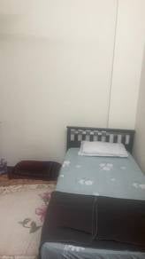 Single room in Unipark Condominium