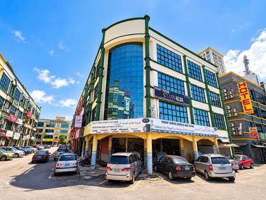 Taman Sri Serdang South City Corner Lot For Rent