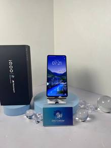iQOO 11 5G 16+256GB Legend