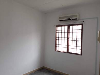 Rumah Teres 2 Tingkat, Kota Emerald, Rawang