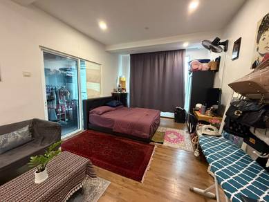 Zetapark Studio Fully FURNISHED w Carpark.