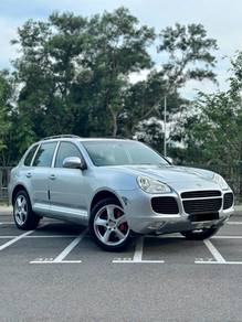 2005 Porsche Cayenne Turbo 4.5 83k km Full Stock