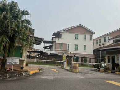 Gated 3 Storey Terrace | Delink 1 | Taman Segar Jaya