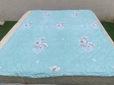 C061 Selimut Toto 150 x 200 cm Super Single