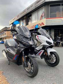(Lelong Promo) ES250i Maxi Scooter NVX Xmax