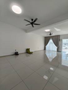 ARA SENDAYAN Double Storey Partial Furnished  House For RENT