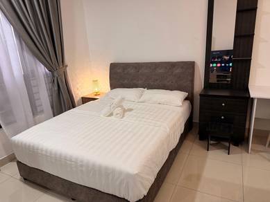 Astrum deluxe studio for short Rental 