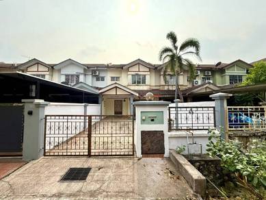 [facing Open] Double Storey Jalan Chengal Saujana Utama 2 Sungai Buloh