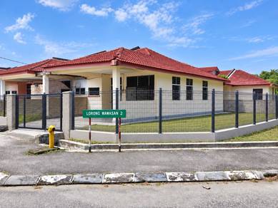 Untuk Dijual – Rumah Corner Lot |  Fully Renovated | Tronoh Perak