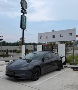 2024 Tesla M3 Long Range AWD MY24 + FFF PLATE