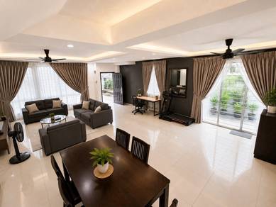 Freehold Corner - 2 Storey Terrace at Taman Puchong Utama