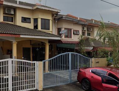 USJ 13 2 story terrace for sale. freehold