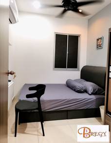 Dpiazza condo female unit aircon room bayan baru gbs Mayang