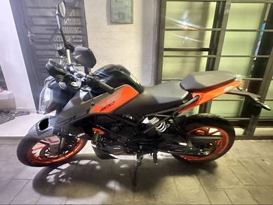 KTM Duke 200
