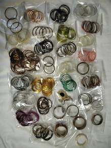 Gelang perhiasan tunang atau kahwin