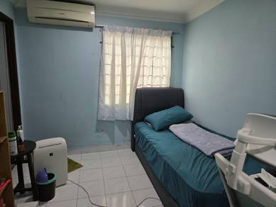 Renovated Double Storey House @ Seksyen 19