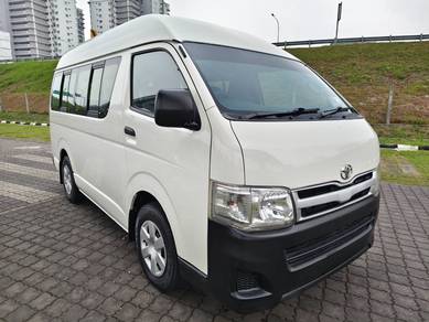 2013 Toyota Hiace 2.7 (M) Window Van High Roof