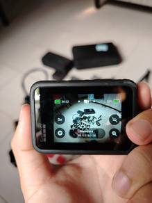 Gopro Hero 11 Camera + 256GB SanDisk Extr