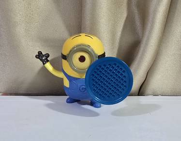 Mcdonalds Happy Meal Stuart Blaster Minion