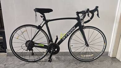 B’TWIN Ultra 900 CF Carbon, Shimano105, (Discount)