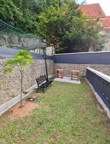 3-Storey Bungalow For Sale – BATU FERRINGHI, PENANG