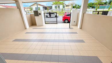 (Facing Open Gated Guarded) Taman Bayu Indera Lukut Port Dickson