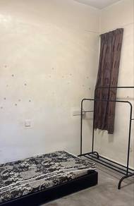 N-Park Npark Bayan Lepas FIZ middle room for rent