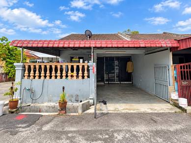 [ENDLOT - FREEHOLD] Teres , Taman Ayer Molek Jaya, Ayer Molek, Melaka