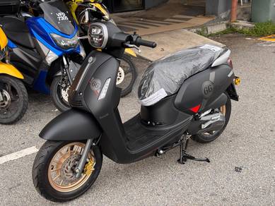 Benelli Panarea 125/panarea moca vespa scooter ego